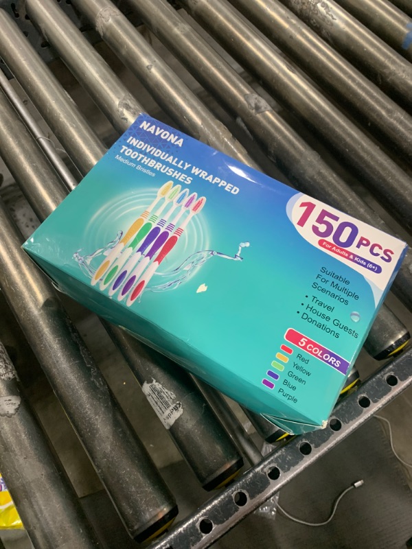Photo 1 of 150 TOOTHBRUSHES