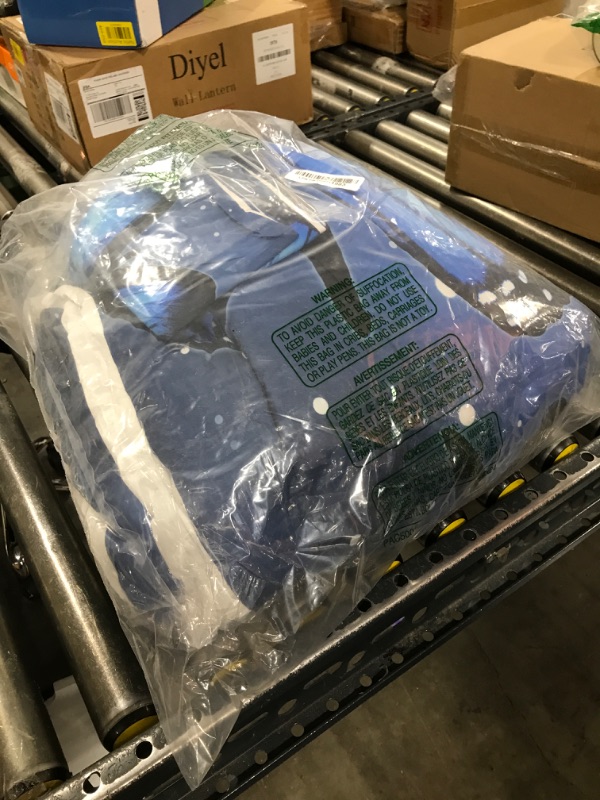 Photo 1 of Smell Sunshine Blue Butterfly Comforter Set 3D Butterfly Printed Bedding Set with 1 Comforter and 2 Pillowcases for Boys and Girls Bedroom All Season(Butterfly Twin)