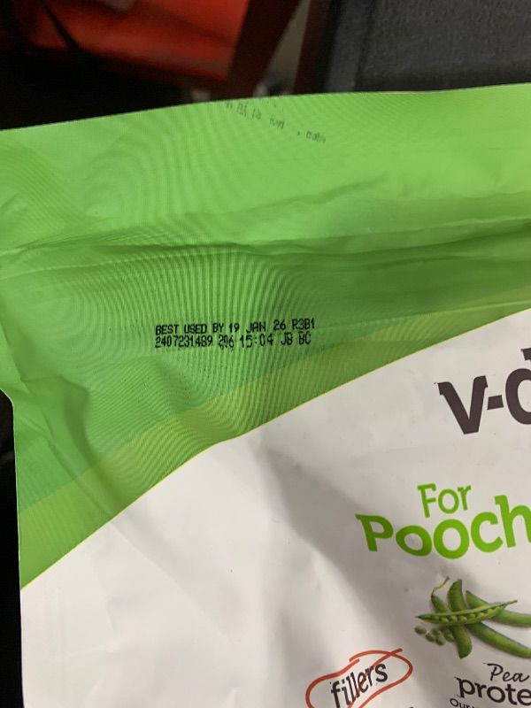 Photo 1 of V-dog Vegan Mini Kibble Dry Dog Food (4.5 LB) Small Breed Dogs | Plant-Based Protein with Added Taurine for Sensitive Stomach and Skin | All Natural Made in US
