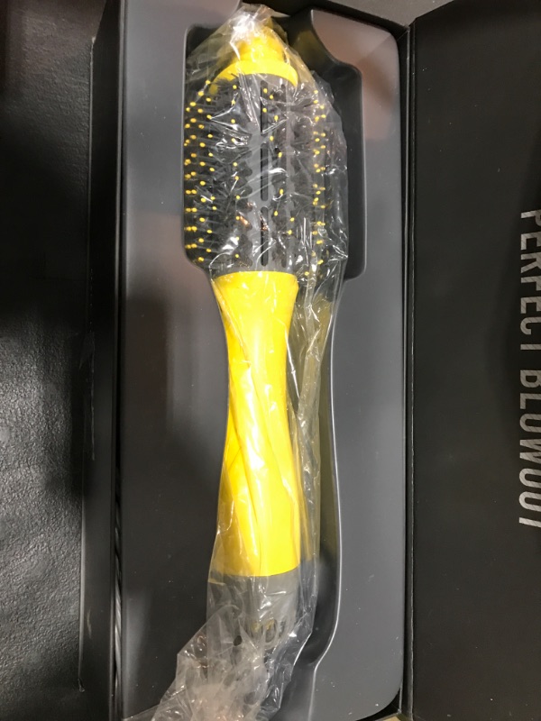 Photo 2 of Drybar The Single Shot Round Blow-Dryer Brush