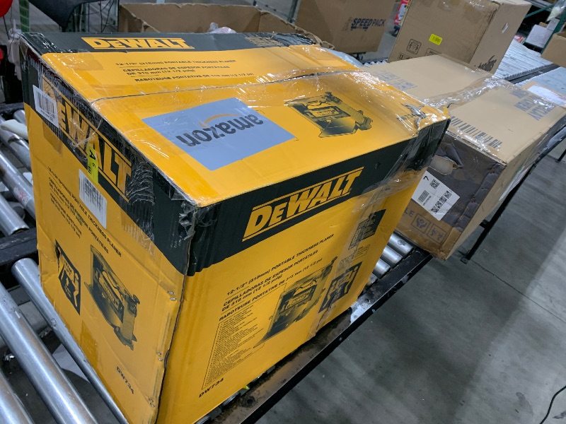 Photo 2 of DEWALT Benchtop Planer, 15-Amp, 12-1/2-Inch, 3-Knife Cutter, 20,000 RPM, Corded (DW734)