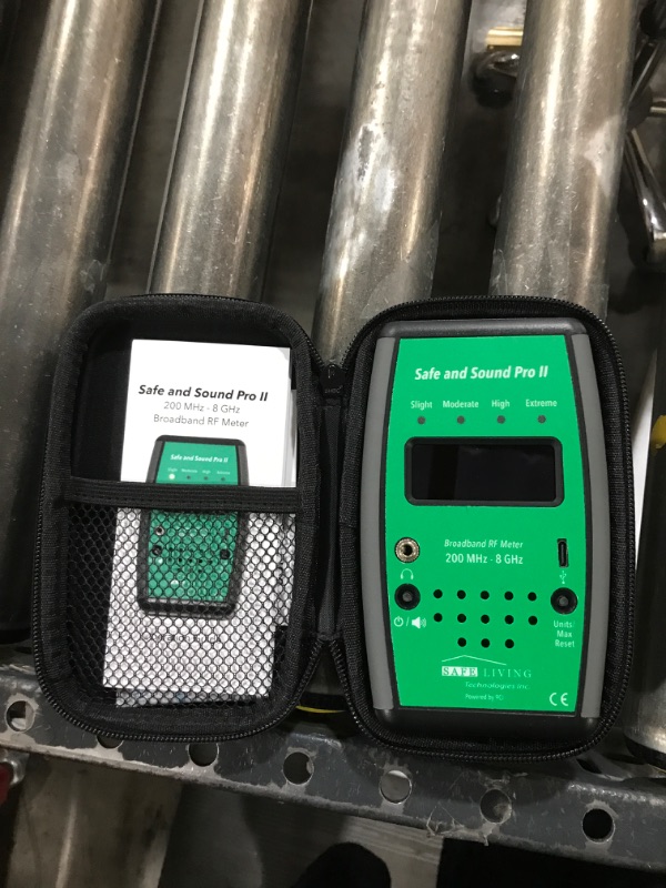 Photo 3 of Safe and Sound PRO II Radio Frequency Meter 200MHz - 8GHz