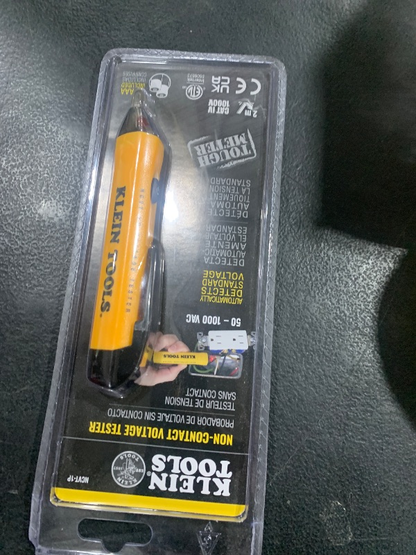 Photo 1 of Klein Tools 80025 Outlet Tester Kit with GFCI Tester and Non-Contact Voltage Test Pen, 2-Piece