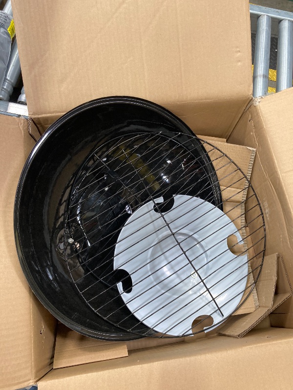 Photo 1 of ***PARTS ONLY -MISSING LEGS***SEE ALL PHOTOS***
Panther 18.5" Charcoal Kettle Grill - 240