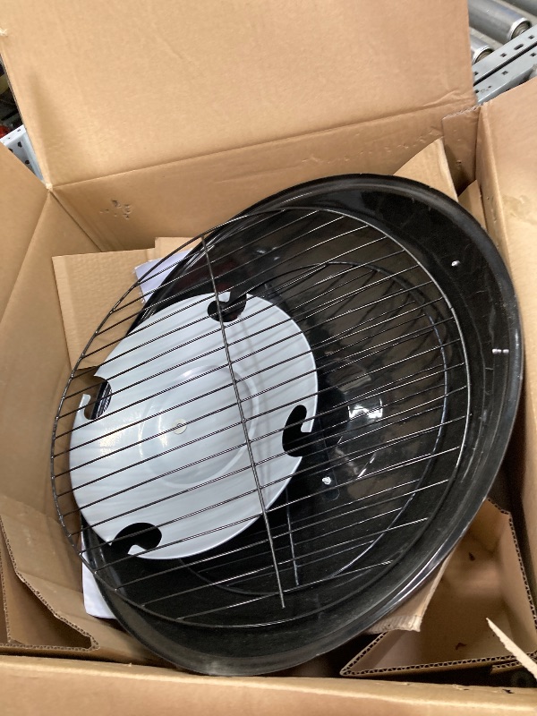 Photo 1 of ***PARTS ONLY -MISSING LEGS***SEE ALL PHOTOS***
Panther 18.5" Charcoal Kettle Grill - 240