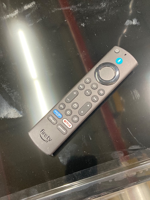 Photo 1 of ***SELLING AS PARTS ONLY***  Amazon Fire TV 28” 2-Series (newest model), HD smart TV with Fire TV Alexa Voice Remote, stream live TV without cable  ***(OPEN BOX)***