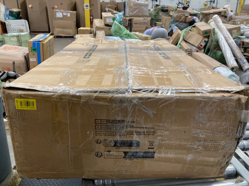 Photo 1 of ***PARTIAL SET BOX 2 OF 2 -MISSING BOX #1 -SELLING AS PARTS ONLY***

Amada 3 in 1 Sleeper Sofa Bed,Pull Out Couch with Side Table, Convertible Loveseat with Adjustable Backrest,Chaise Lounge with USB Ports & Side Pockets for Living Room, 69'' Pull Out Sof