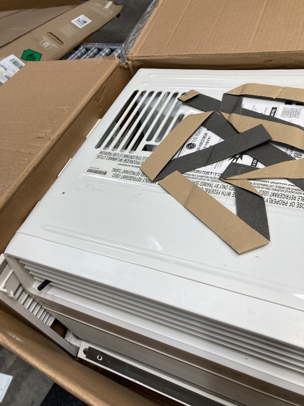 Photo 1 of ***PARTS ONLY***
LG LW8024RSM, White 8,000 Smart Air Conditioner with Dehumidifier, 115V, Medium Rooms up to 350 Sq. Ft, Window Unit AC with Remote Control, 3 Speeds, Auto-Restart, 24-Hour Timer, 8000 BTU