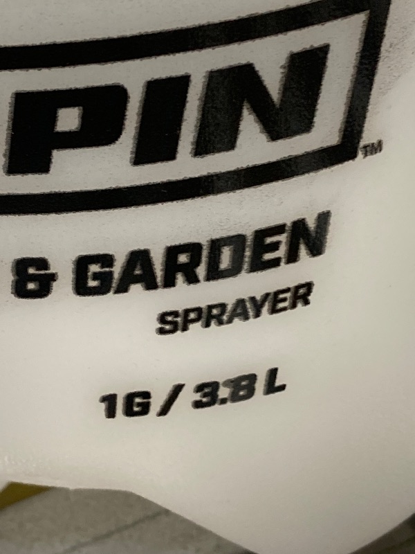 Photo 1 of ***(MISSING PARTS -SELLING AS IS -PART ONLY)*** NO SPRAYER***
Chapin International 16144 1 Gallon Multipurpose Jug for Lawn,Home and Garden,Translucent White