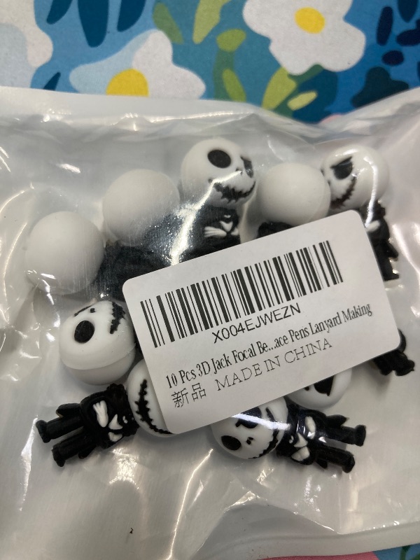 Photo 1 of 10 Pcs 3D Skull Focal Bead Cute Loose Beads Accessory for DIY Keychains Bracelet Necklace Pens Lanyard Making