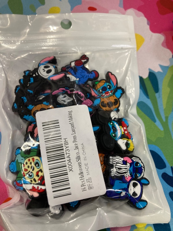 Photo 1 of 16 Pcs Halloween Silicone Focal Bead Cute Loose Beads Accessory for DIY Keychains Bracelet Necklace Pens Lanyard Making