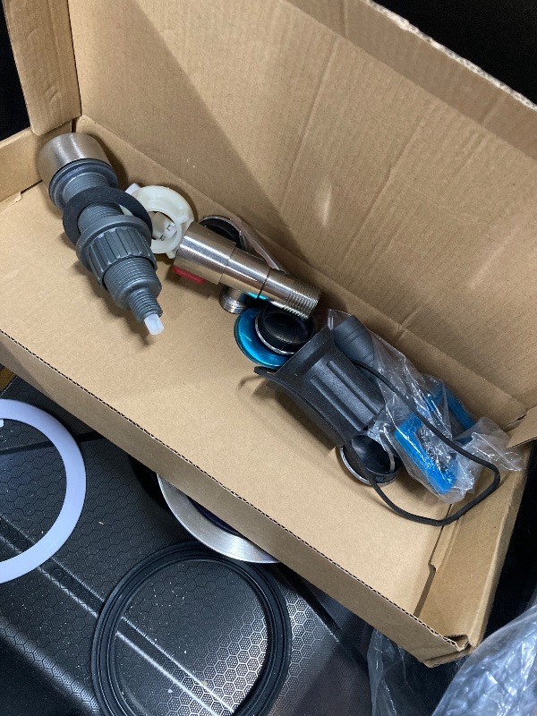 Photo 1 of ****Partial set***
Waterfall Kitchen Sink, Single Bowl Drop in Kitchen Sink with Pull-Out Faucet and Multiple Accessories - 31.5×17.7×8.3 inch
