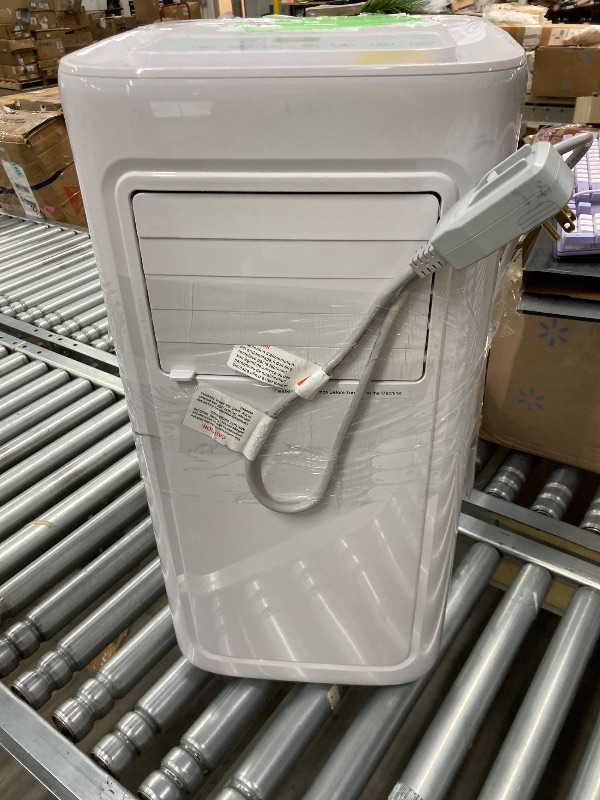 Photo 1 of ***(SELLING AS PARTS ONLY- DOESN'T TURN ON,NO REMOTE)***NOT IN BOX, NO PACKAGING***
Simzlife Portable Air Conditioner 8000 BTU Ashrae , Dehumidifier, Fan,Cool, 3 in 1 AC with Remote Control
