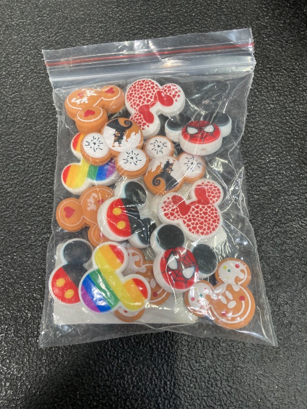 Photo 1 of 14 Pcs Silicone Focal Bead Cute Loose Beads Accessory for DIY Keychains Bracelet Necklace Pens Lanyard Making (Mouse Head)
