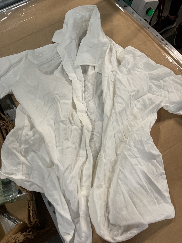 Photo 1 of (Small) collar white button up shirt ( see all images ) 