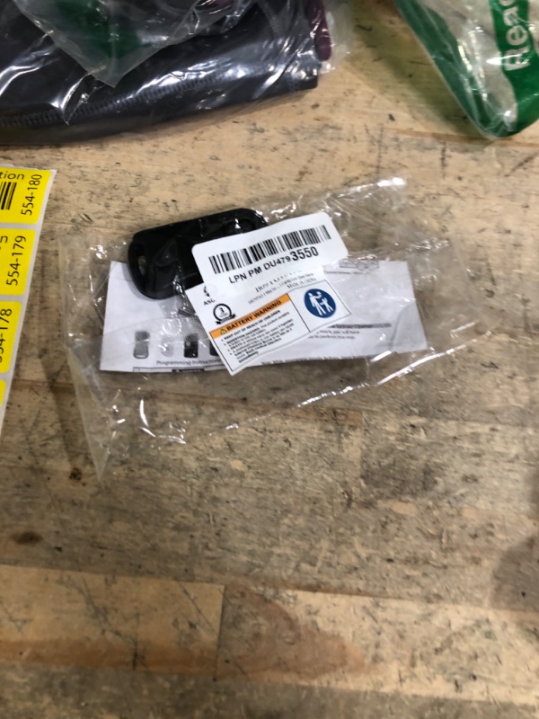 Photo 1 of  Replacement Genie Garage Door Opener Remote, GIT-1/G1T-BX/ACSCTG Type 1/ACSCTO Type 1, 1997 to Present Models, 3-Year Warranty
