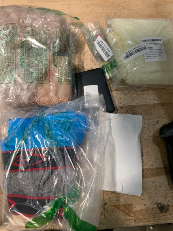 Photo 1 of ** SOLD AS IS BUNDLE OF MISCELLANEOUS AND SORTED GOODS **