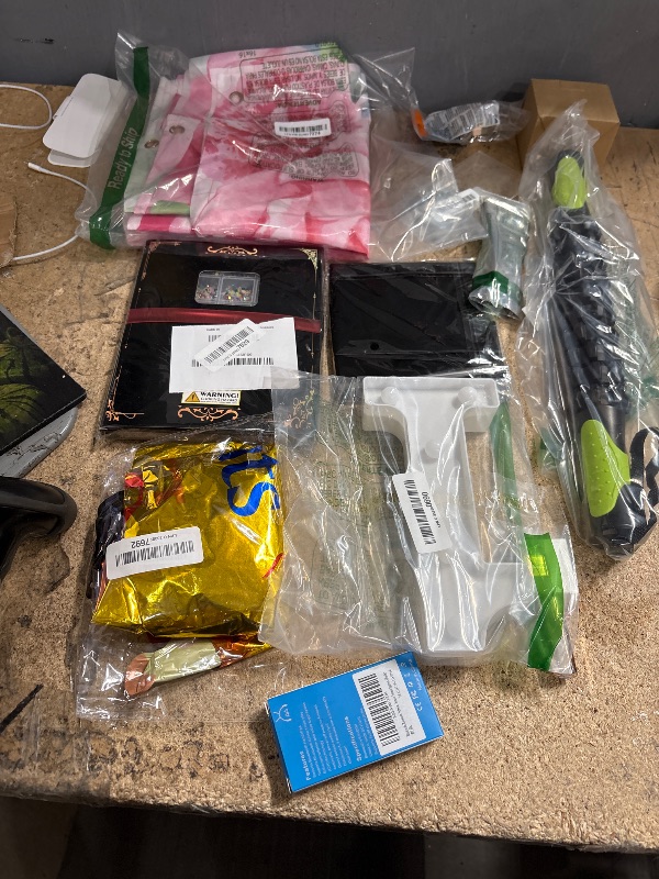 Photo 1 of **FINAL SALE BUNDLE OF MISCELLANEOUS ITEMS NON-REFUNDABLE**