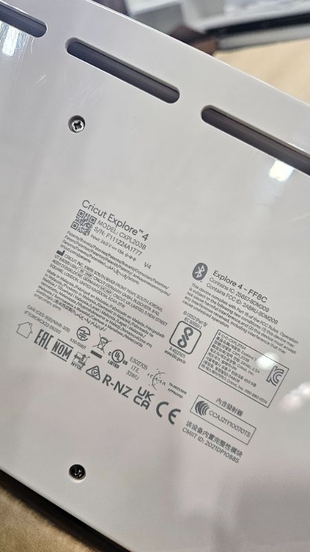 Photo 1 of (PARTS) (NON-FUNCTIONAL) Cricut Explore 4 - Smart Cutting Machine (Seashell) | Digital Content Bundle - Includes Images in Design Space App