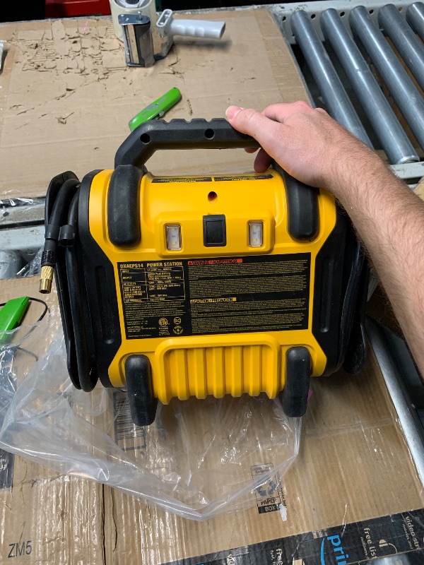 Photo 1 of (PARTS) (NOT FUNCTIONAL) DEWALT DXAEPS14-Type2 2000 Peak Battery Amp 12V Automotive Battery Booster Jump Starter/Power Station with 120 PSI Compressor, 500W AC Power Inverter, and 15W USBa & 25W USB Ports