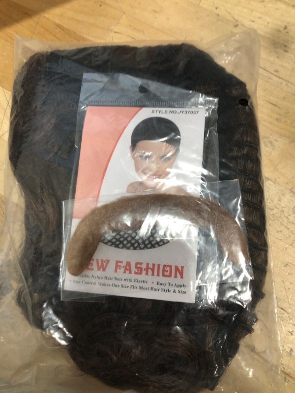 Photo 1 of *UNKNOWN MODEL* BROWN WIG