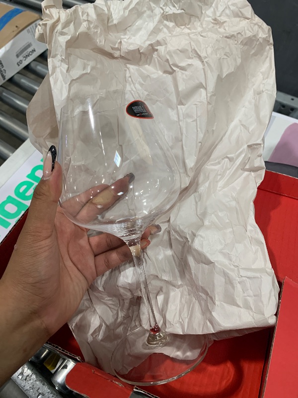 Photo 1 of *MISSING 1*Riedel Pinot Noir/Nebbiolo/Aperitivo - Crystal Glass - 25,361oz (full) - Set of 2-6424/07 - Grape At Red Wine Glass, Dishwasher Safe