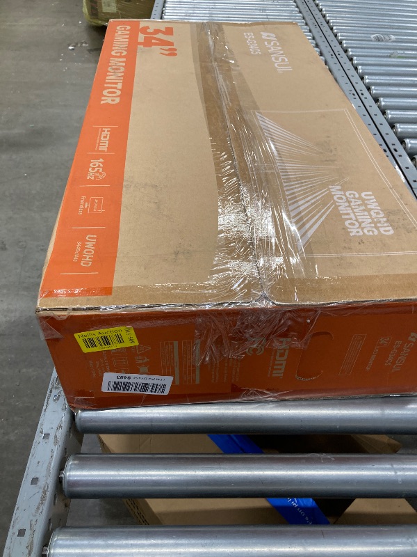 Photo 1 of ***Screen broken***
SANSUI 34-Inch Curved Gaming Monitor UWQHD 3440 x 1440 165Hz Curved 1500R - PIP/PBP, 1ms(MPRT), HDR, 300nits, sRGB 125%, DCI-P3 95%,FreeSync,HDMI x2,DP1.4 x2 (ES-G34C5 DP Cable Included)