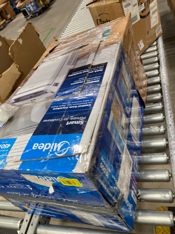 Photo 1 of ****PARTS ONLY****Midea 14,000 BTU ASHRAE (10,000 BTU SACC) Portable Air Conditioner, Cools up to 450 Sq.Ft., with Dehumidifier&Fan mode&Heat, Control with Remote, Amazon Alexa&Google Assistant, Easy-to-use and Install
