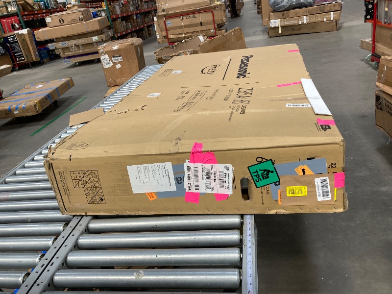 Photo 1 of ****PARTS ONLY****Panasonic Z85 Series (2024 Model) 65-inch OLED 4K Ultra HD Smart Fire TV, Dolby Vision IQ, HDR10+ Adaptive, 120Hz Refresh Rate - 65Z85AP