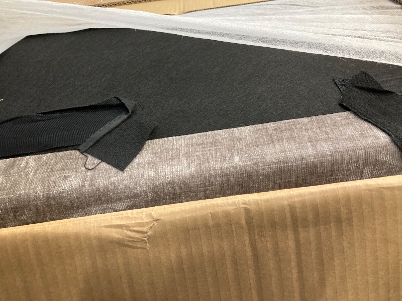 Photo 1 of  ++2 BOX++++NOT COMPLETE++++Furmax Sectional Couches for Living Room, U-Shaped Sofa Couch with Linen Fabric, 4 Seat Sofa Set with Double Chaise for Apartment (Fabric, Grey)
