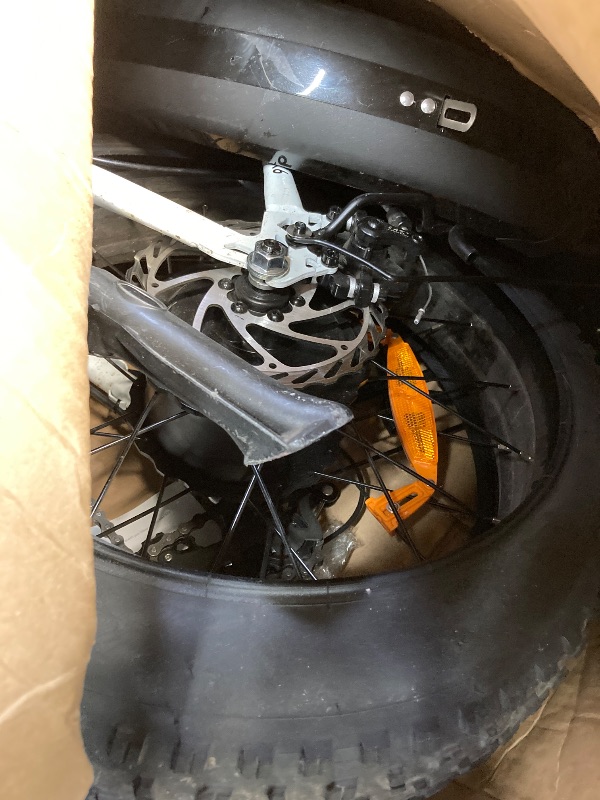 Photo 1 of ***PARTS ONLY***
Hiboy EX6 Electric Bike for Adults, 20" 4.0 Fat Tire E Bike 500W Brushless Motor, 48V 15AH Removable Battery Ebike Up to 25 MPH, Shimano 7 Speed with Electric Horn