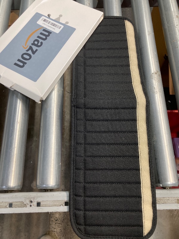Photo 1 of  Seat belt cover