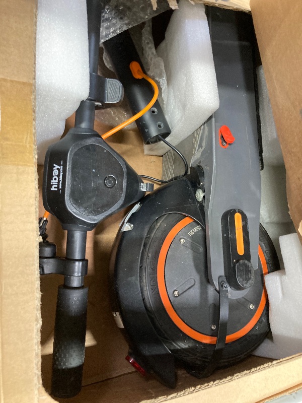 Photo 1 of ***PARTS ONLY***
Hiboy Electric Scooter, 40.4 Mi Long Range & 19 MPH, 650W MAX Motor Power, 10'' Pneumatic Tires, Split Hub Set, Dual Braking System and Cruise Control, Foldable Commuter E-Scooter for Adults