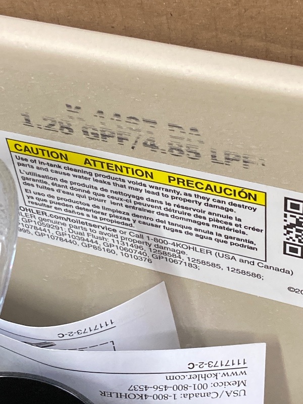 Photo 1 of **TANK ONLY*** SEAT IS NOT INCLUDED...SEE ALL PHOTOS TANK ONLY****

Kohler Tank for a K-3999-0 Highline Comfort Height Two-piece Elongated 1.28 Gpf Toilet with Class Five Flushing Technology And Left-hand Trip Lever, Seat Not Included, White **TANK ONLY**