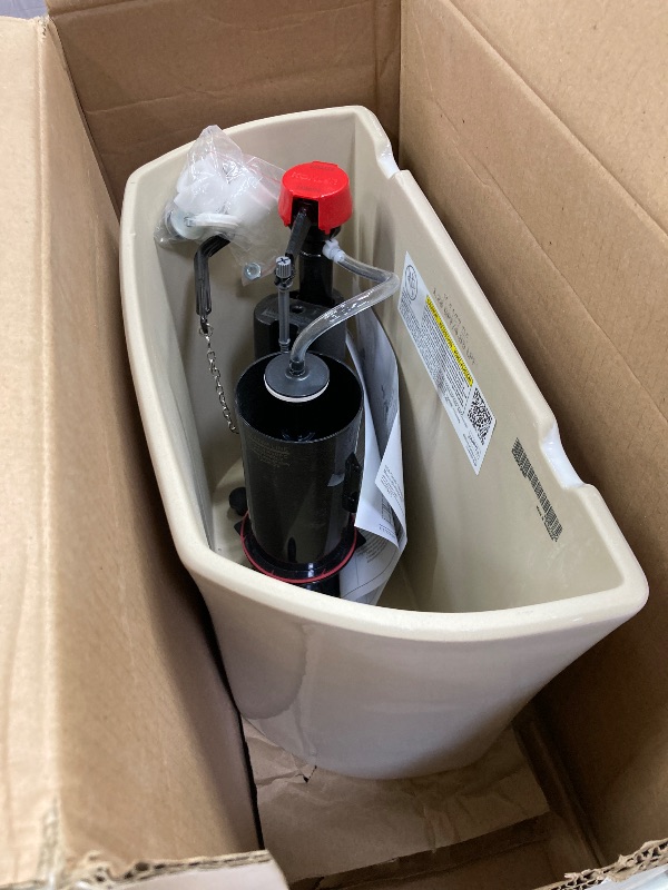 Photo 1 of **TANK ONLY*** SEAT IS NOT INCLUDED...SEE ALL PHOTOS TANK ONLY****

Kohler Tank for a K-3999-0 Highline Comfort Height Two-piece Elongated 1.28 Gpf Toilet with Class Five Flushing Technology And Left-hand Trip Lever, Seat Not Included, White **TANK ONLY**