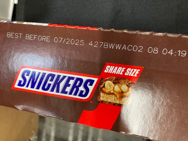 Photo 1 of ***No complet****
Snickers Chocolate Bars -King Size