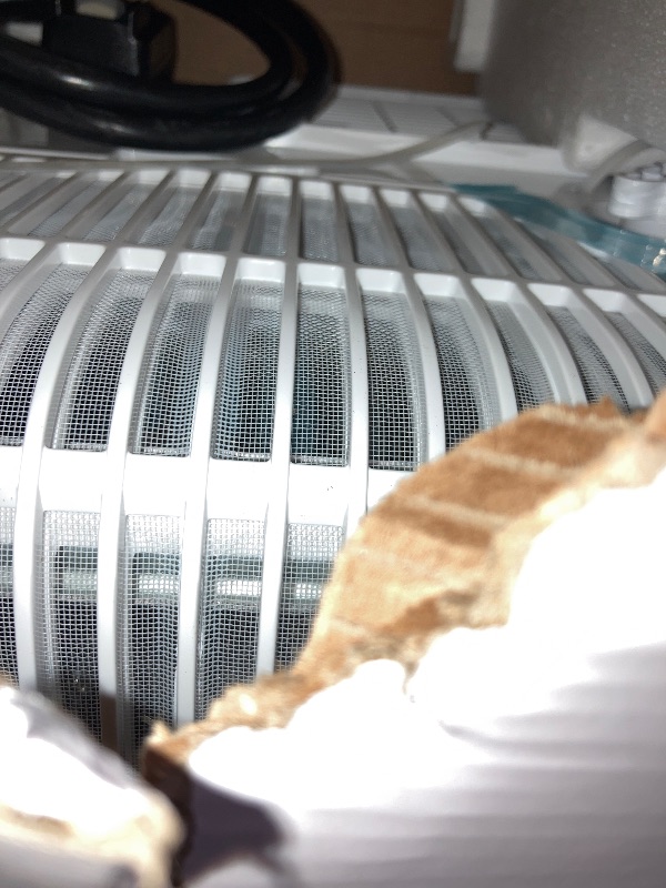 Photo 1 of 12,000 BTU Portable Air Conditioner Cools Up to 500 Sq.Ft, 3-IN-1 Energy Efficient Portable AC Unit with Remote Control & Installation Kits for Large Room, Campervan, Office, Temporary Space