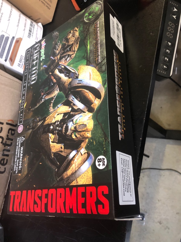 Photo 1 of YOLOPARK Transformers Toys Rise of The Beasts Movie Cheetor Action Figure with Bumblebee’s Weaponry - Kids Ages 8 and Up,7.08 Inch