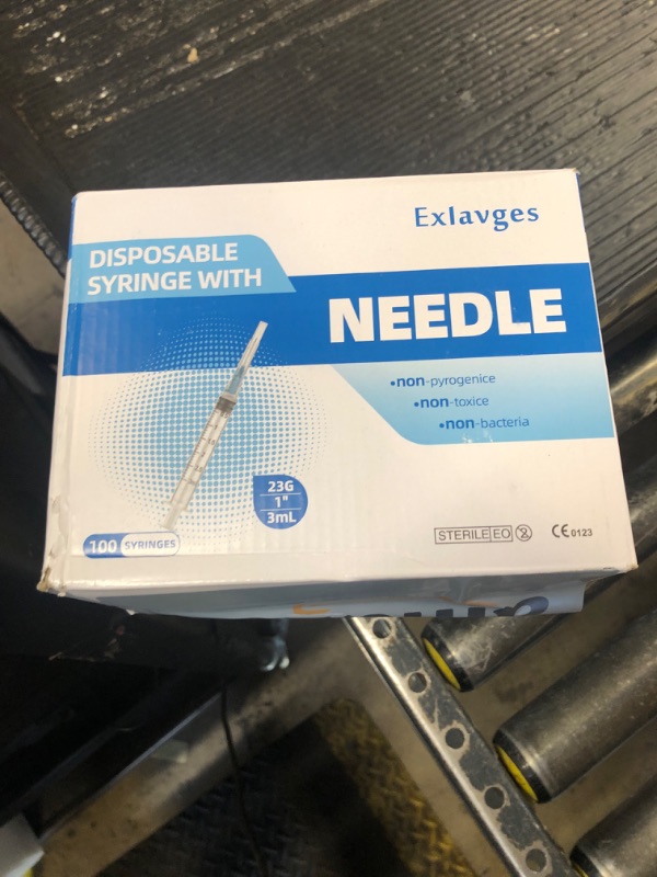 Photo 1 of 100 Pack Disposable 3ml/cc Lab Syringes with 23Ga 1 Inch Needle Luer Lock, Individually Sealed Packed