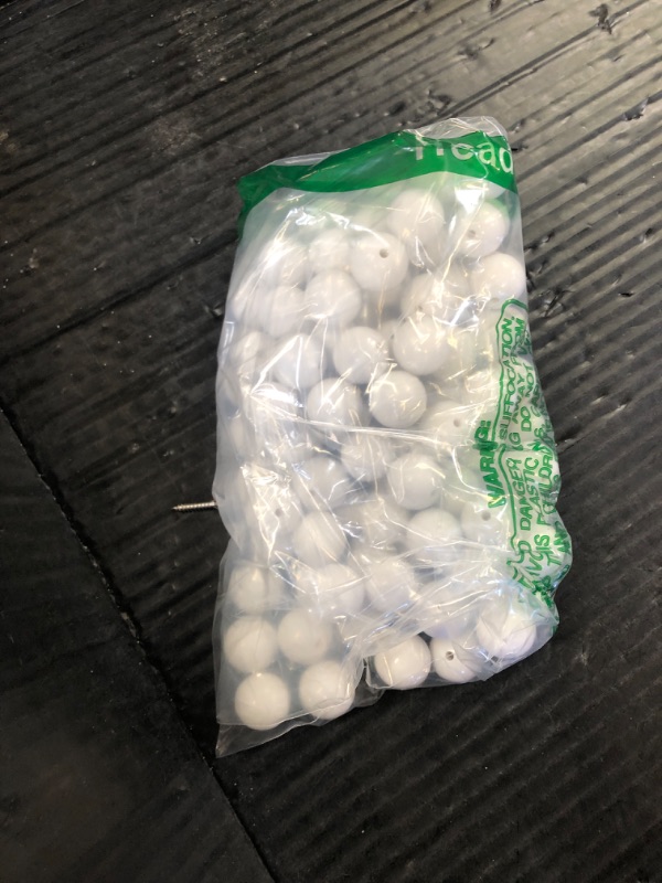Photo 1 of Ornazy 100 pcs 20mm White Acrylic Round Beads Opaque Gumball Beads Smooth Chunky Bubblegum Beads for Necklace and Bracelet Making Crafting Supplies