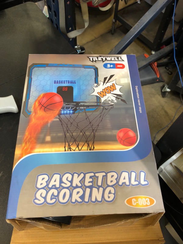 Photo 1 of BASKETBALL SCORING TOY GAME 