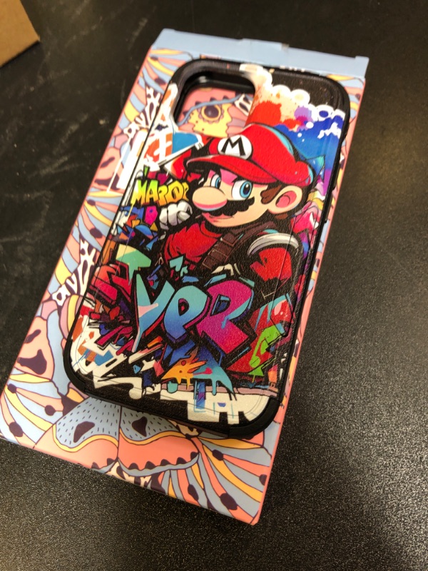 Photo 1 of PHONE CASE 