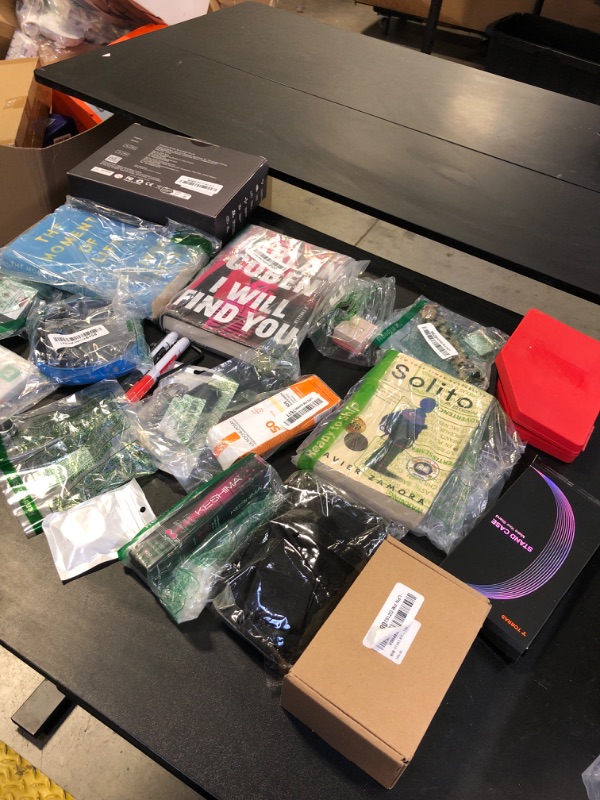 Photo 1 of MISC BAG LOT ITEMS (USED, SOLD AS IS!)