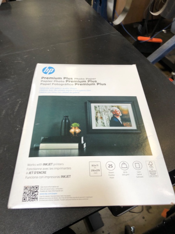 Photo 1 of HP (CR671A)Premium Plus Photo Paper, Satin,White,8.5x11 in, 25 sheets