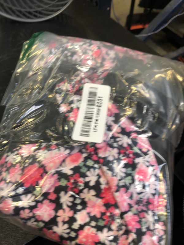 Photo 1 of Ekouaer 2 Pack Womens Pajama Sets Short Sleeve Sleepwear Top and Pants 4 Piece Pjs Lounge Sets with Pockets Blue Leaves/Black Flowers Small