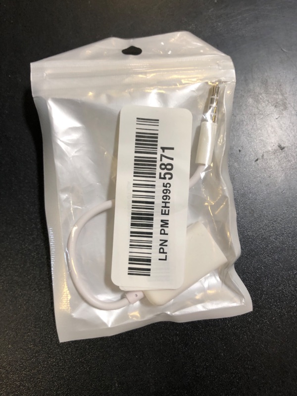 Photo 1 of AUX to USB 3.5mm Male Aux Audio Jack Plug to USB 2.0 Female Converter Cable Cord Converter Cable (Notice Only Work for Car AUX Port)?CAR Need MP3 Decode Function,IF NOT,Don't Buy?