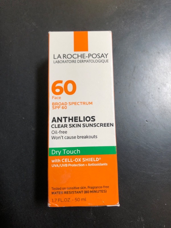 Photo 1 of La Roche-Posay Anthelios Clear Skin Sunscreen Dry Touch SPF 60, Oil Free Sunscreen For Face, Oil Absorbing, Broad Spectrum SPF + Antioxidants, Non-Greasy, Oxybenzone Free, Travel Size