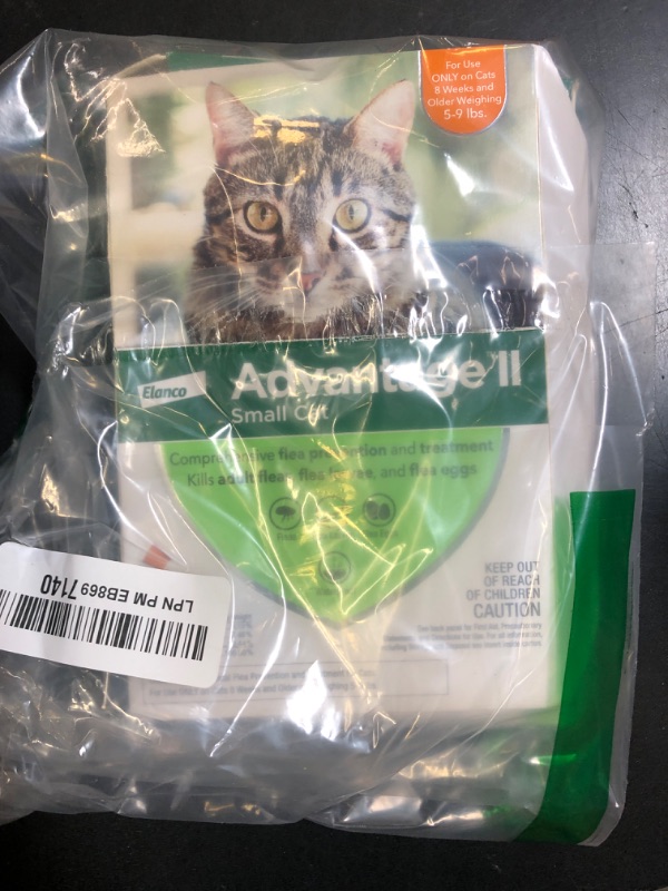 Photo 1 of Advantage II Small Cat Vet-Recommended Flea Treatment & Prevention | Cats 5-9 lbs. | 6-Month Supply