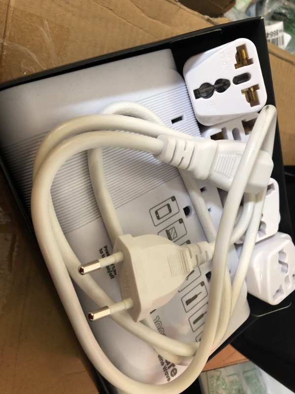 Photo 1 of [Game-Changer] DOACE 500W Max 220V to 110V Converter, 50Hz to 60Hz Voltage Converter for European Travel, 100% Pure Sine Wave Power Converter US to Europe for CPAP Hair Straightener Laptop Cell Phone
