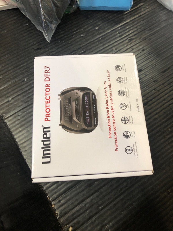 Photo 1 of Uniden DFR7 Super Long Range Wide Band Laser/Radar Detector, Built-in GPS w/Mute Memory, Voice Alerts, Red Light & Speed Camera Alerts, OLED Display, Black